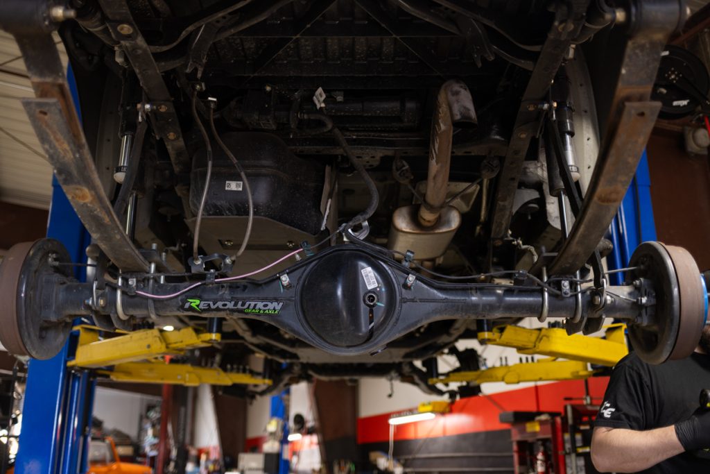 Regearing Rear Differential With Revolution 5.29s