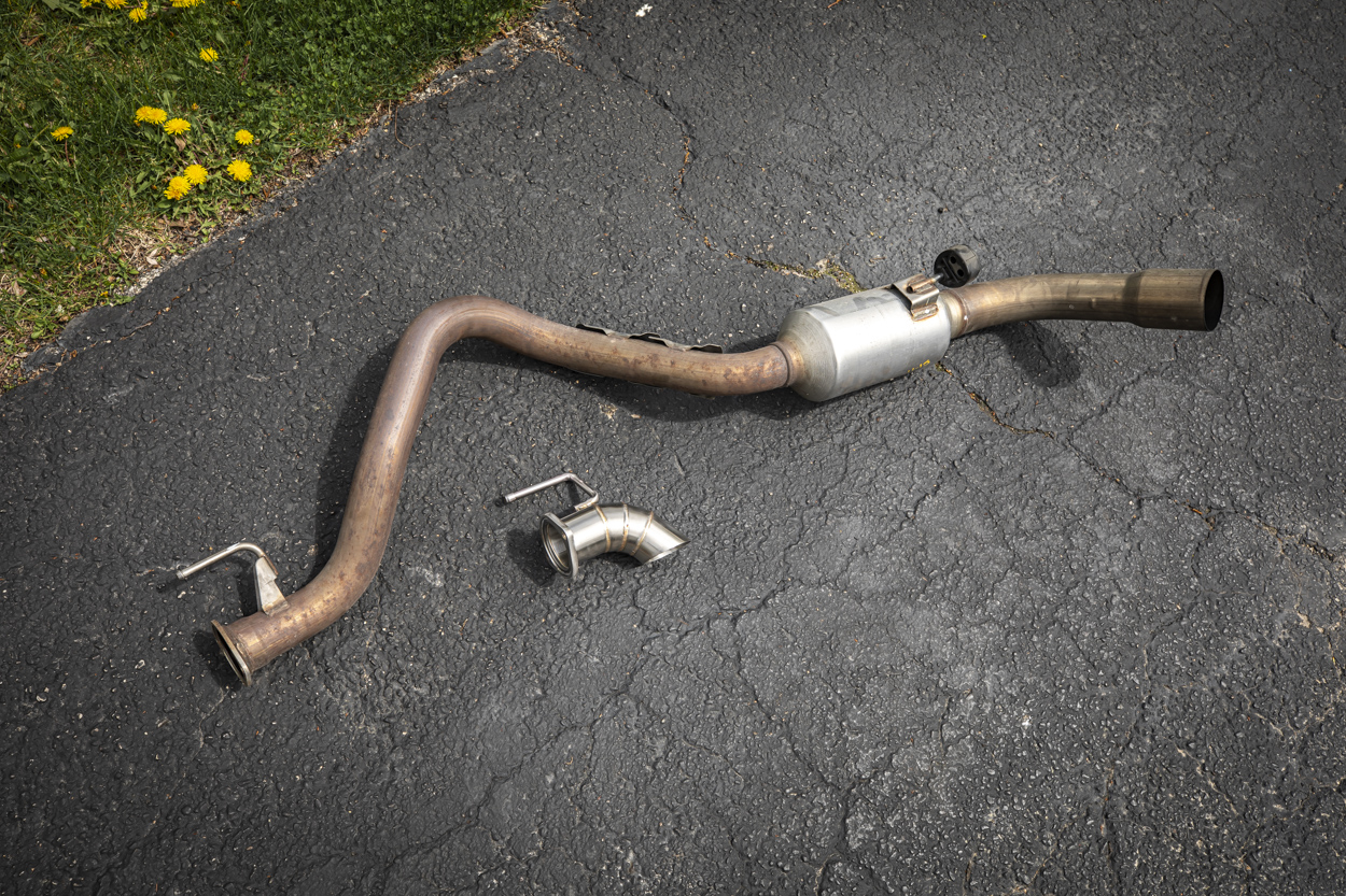 OEM Tailpipe Vs. SXTH Element Trail Pipe