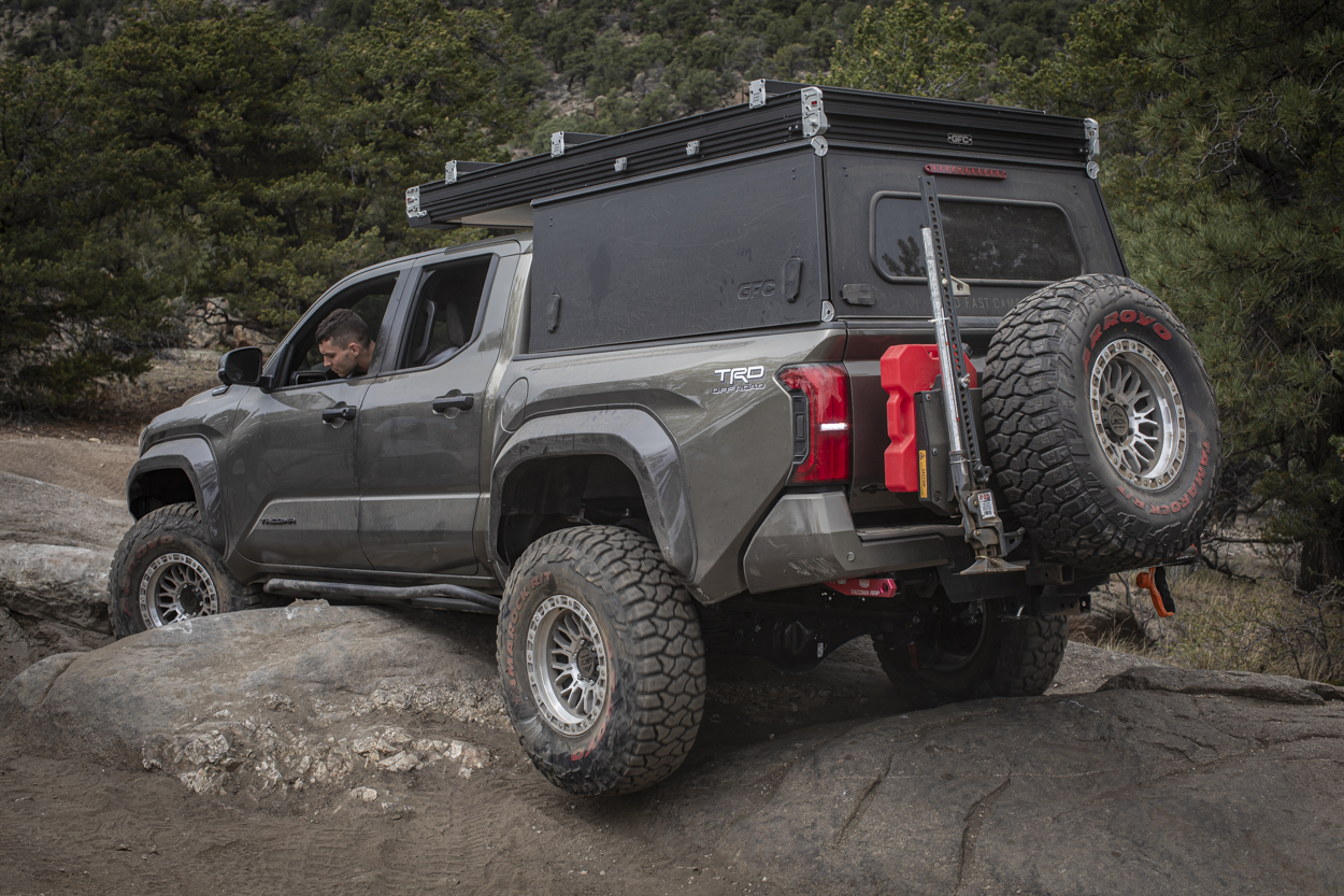 Testing Arroyo Tamarock RTs With Technical Rock Crawling