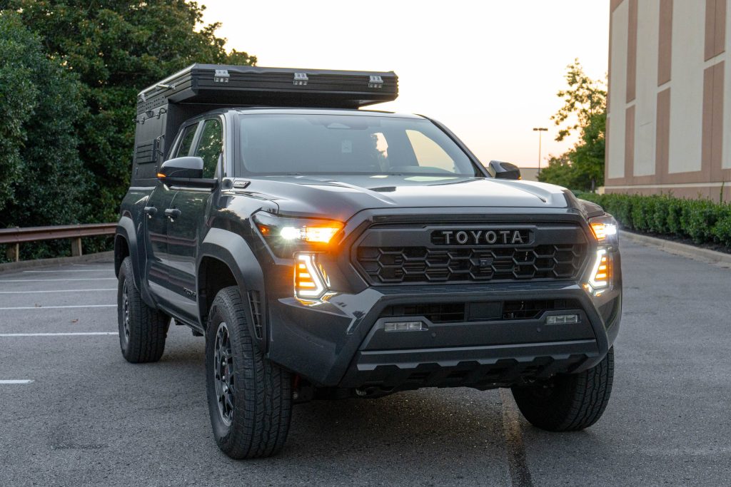 4th Gen Tacoma DRL & Turn Signal Fang Lights