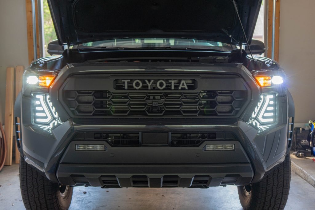 Auxiliary DRL For Tacoma