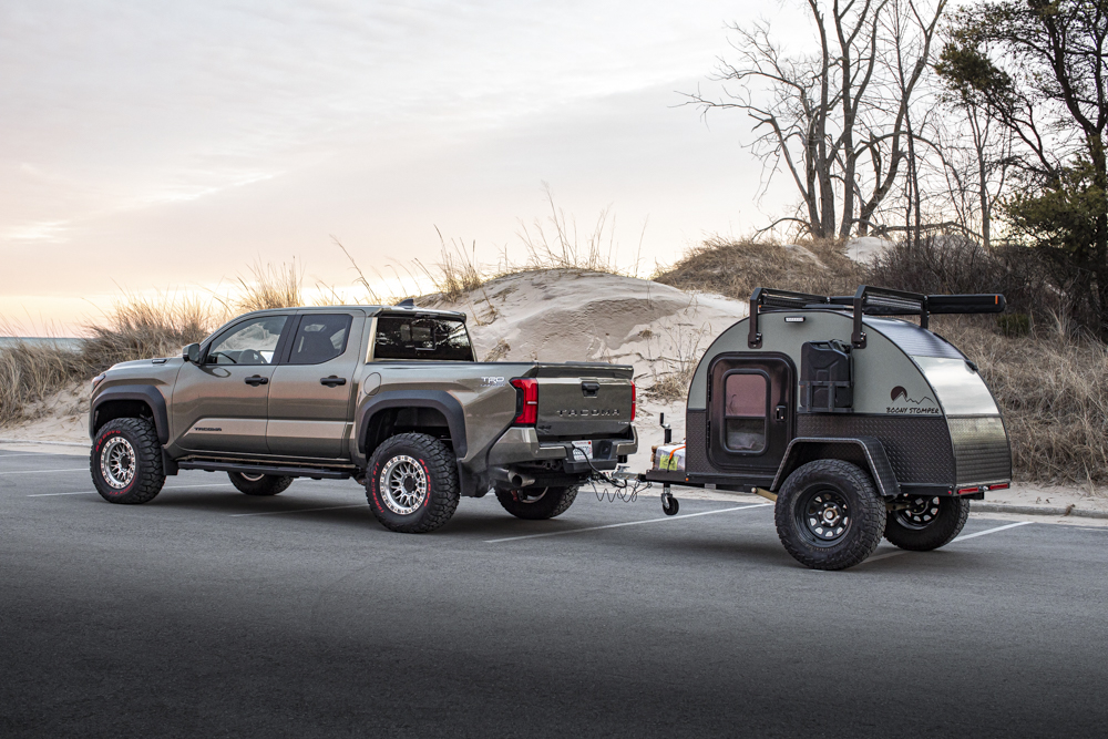 4G Tacoma Towing Teardrop Trailer