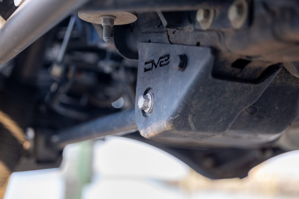 Rear Link & Mount Protection From Rocks